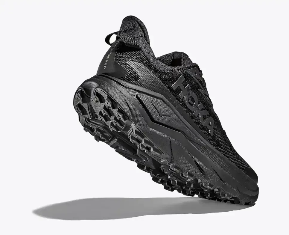HOKA Challenger 8 GORE-TEX Black Carbon Black