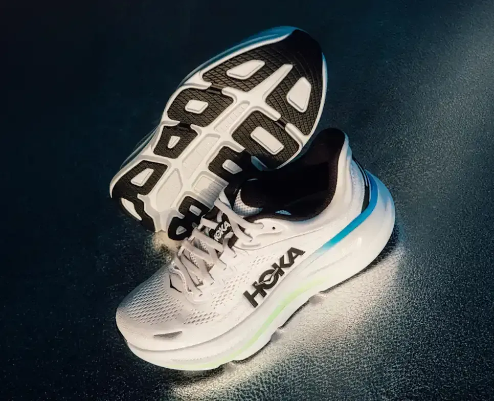 HOKA Bondi 9 Black Neon Yuzu